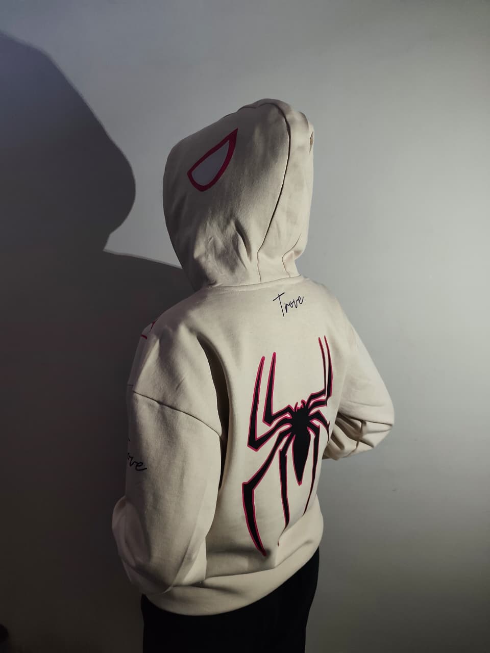 Spider Girl Heavyweight Hoodie – Off-White